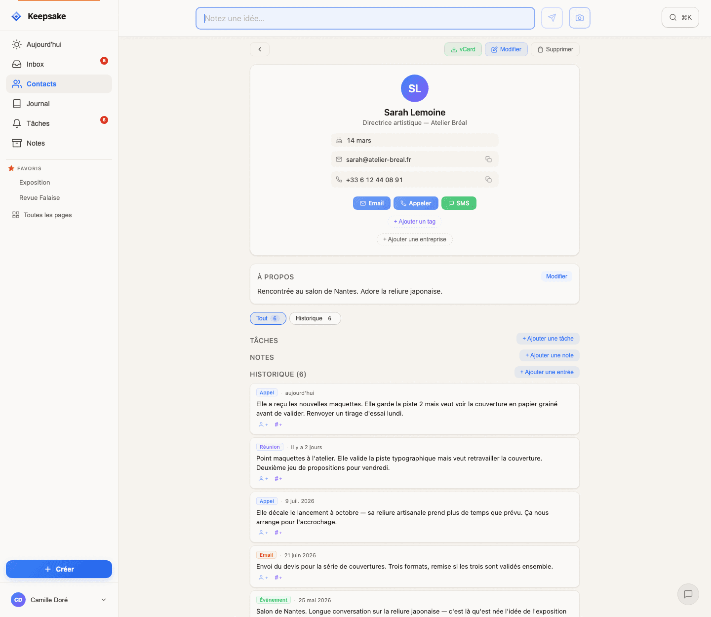 Une fiche contact Keepsake avec tout son historique d'interactions